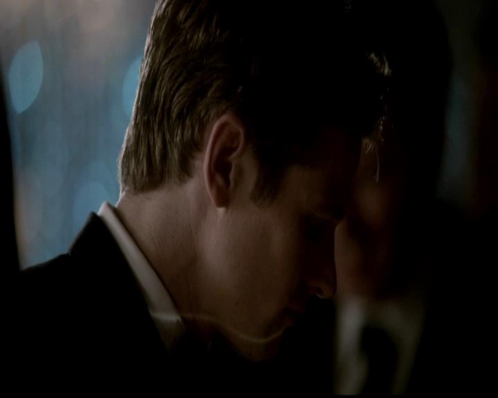 VampireDiariesWorld-dot-org_4x19PicturesOfYou0752.jpg