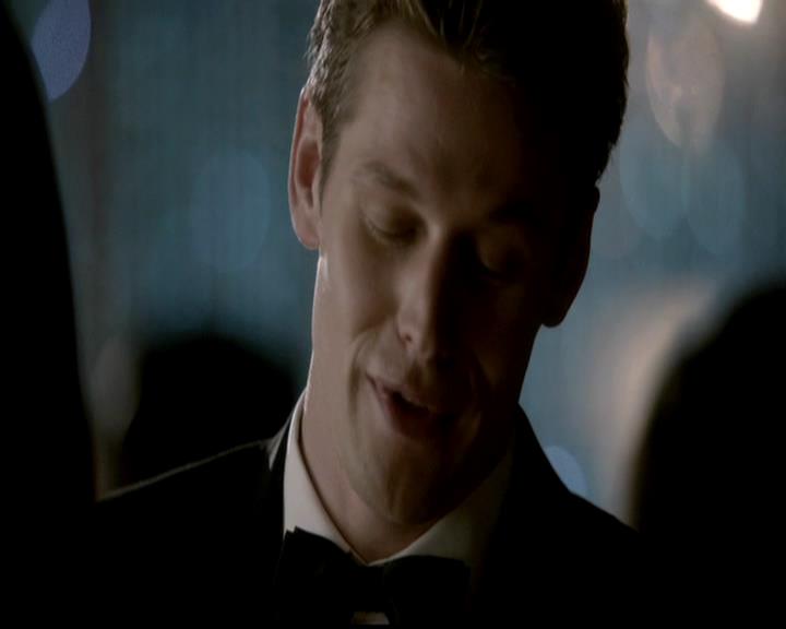 VampireDiariesWorld-dot-org_4x19PicturesOfYou0761.jpg