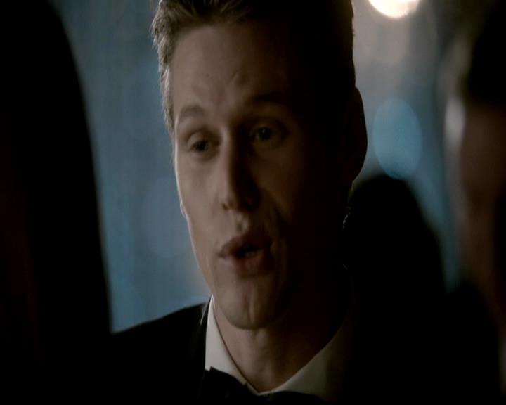 VampireDiariesWorld-dot-org_4x19PicturesOfYou0771.jpg