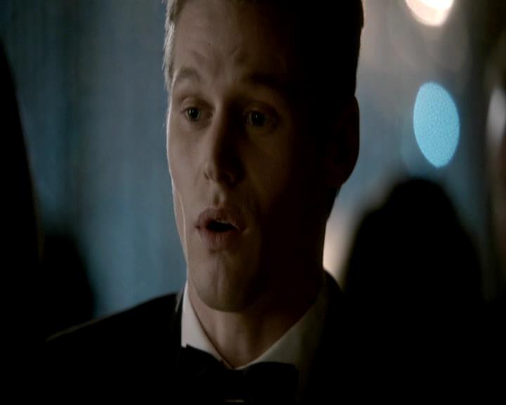 VampireDiariesWorld-dot-org_4x19PicturesOfYou0779.jpg