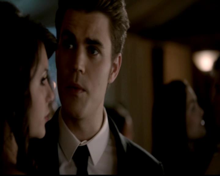 VampireDiariesWorld-dot-org_4x19PicturesOfYou0789.jpg