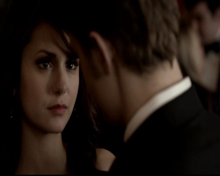 VampireDiariesWorld-dot-org_4x19PicturesOfYou0807.jpg