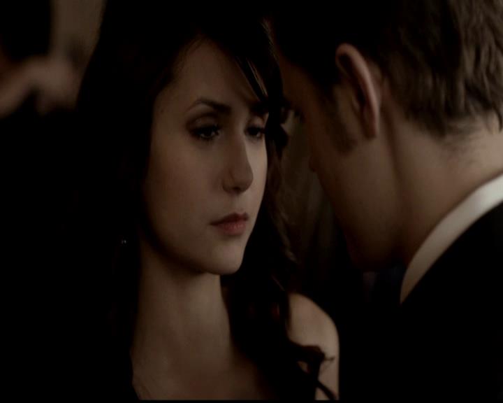 VampireDiariesWorld-dot-org_4x19PicturesOfYou0808.jpg