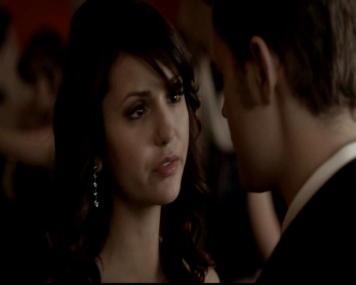 VampireDiariesWorld-dot-org_4x19PicturesOfYou0811.jpg