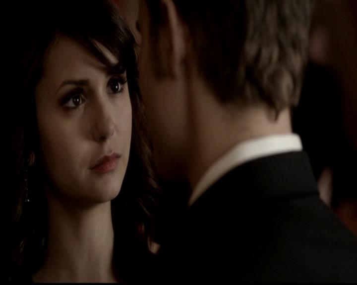 VampireDiariesWorld-dot-org_4x19PicturesOfYou0817.jpg