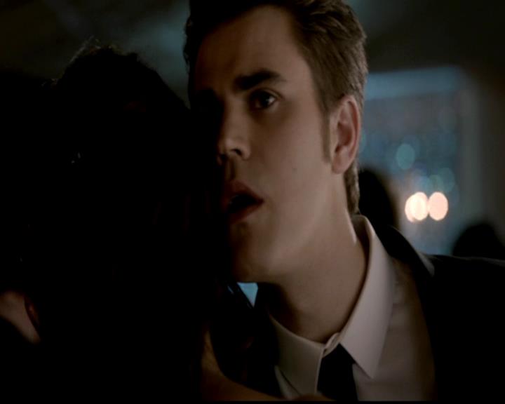 VampireDiariesWorld-dot-org_4x19PicturesOfYou0835.jpg