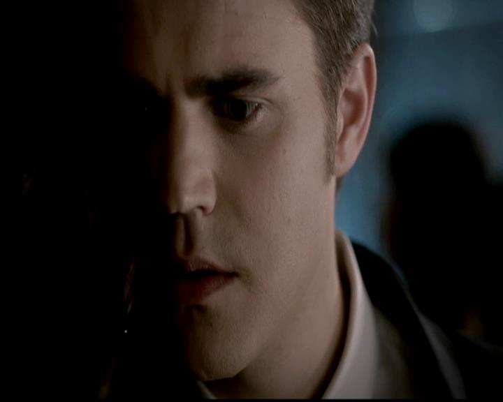 VampireDiariesWorld-dot-org_4x19PicturesOfYou0846.jpg