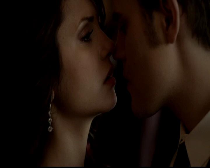 VampireDiariesWorld-dot-org_4x19PicturesOfYou0867.jpg