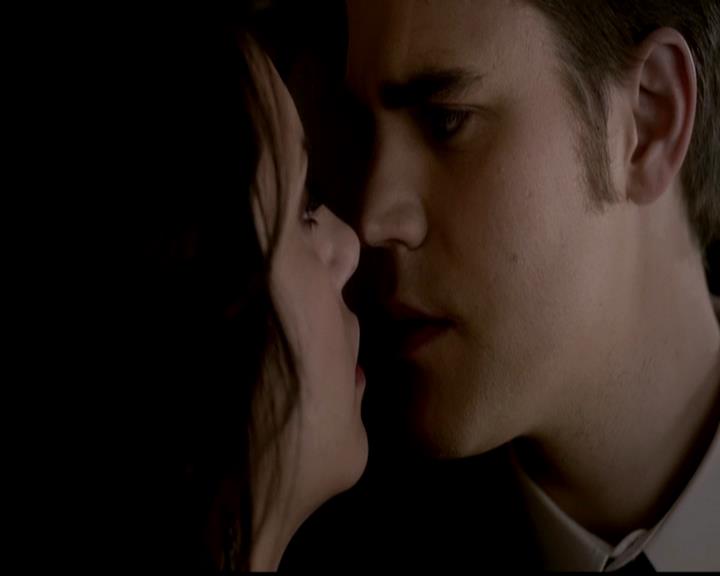 VampireDiariesWorld-dot-org_4x19PicturesOfYou0868.jpg