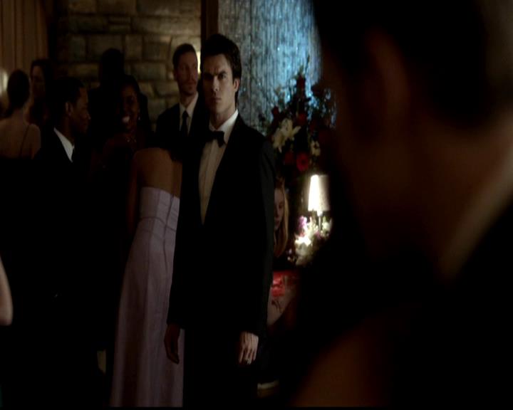 VampireDiariesWorld-dot-org_4x19PicturesOfYou0874.jpg