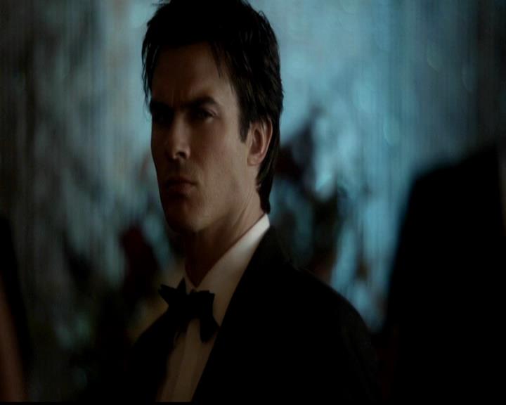 VampireDiariesWorld-dot-org_4x19PicturesOfYou0877.jpg