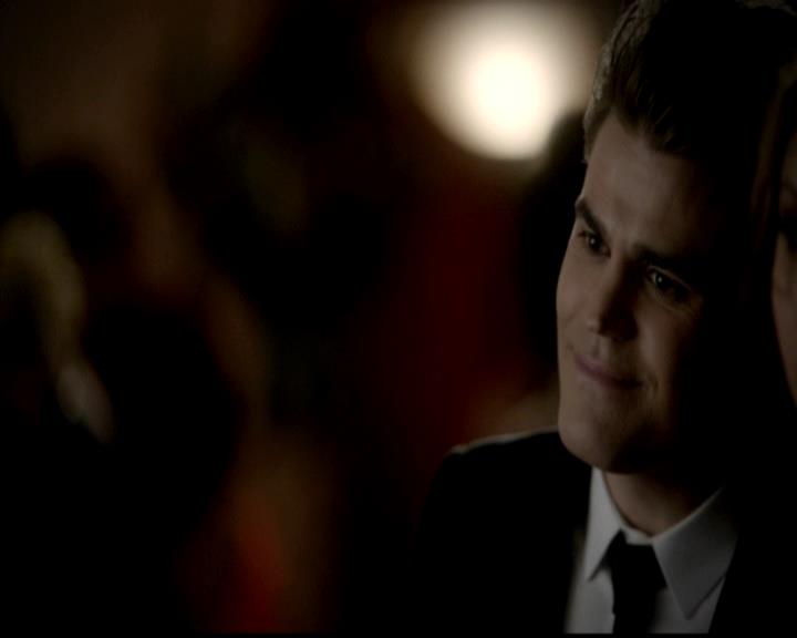 VampireDiariesWorld-dot-org_4x19PicturesOfYou0902.jpg