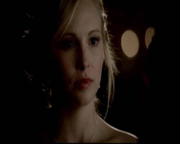 VampireDiariesWorld-dot-org_4x19PicturesOfYou0904.jpg