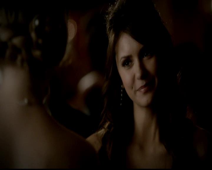 VampireDiariesWorld-dot-org_4x19PicturesOfYou0909.jpg