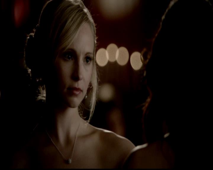 VampireDiariesWorld-dot-org_4x19PicturesOfYou0917.jpg