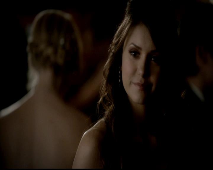 VampireDiariesWorld-dot-org_4x19PicturesOfYou0920.jpg