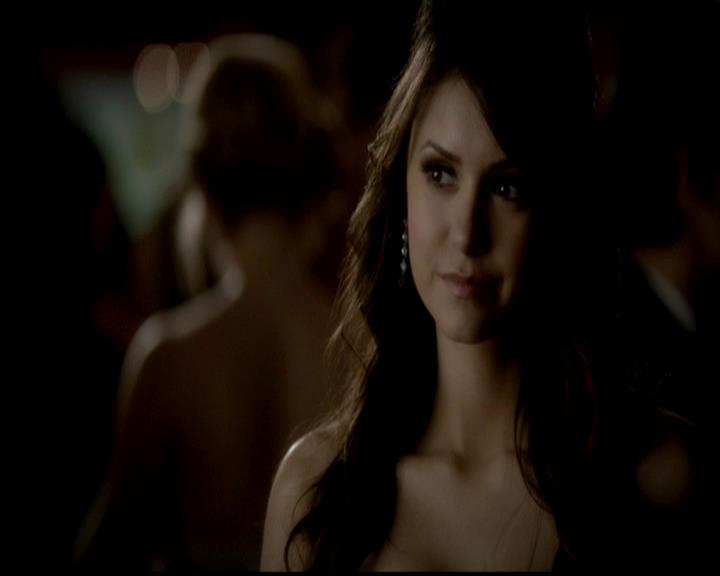 VampireDiariesWorld-dot-org_4x19PicturesOfYou0921.jpg