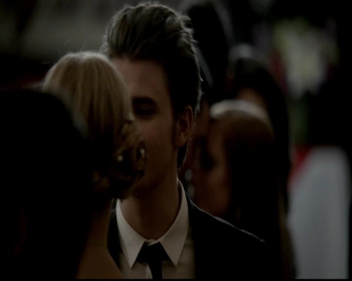 VampireDiariesWorld-dot-org_4x19PicturesOfYou0934.jpg