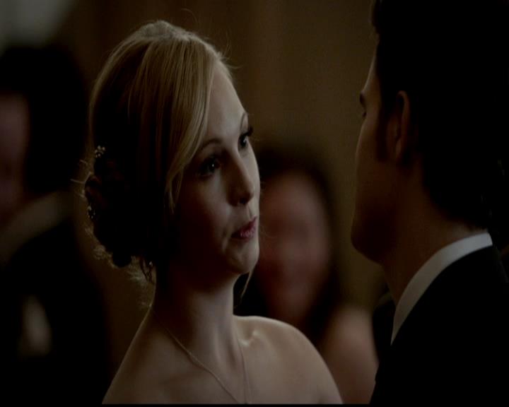 VampireDiariesWorld-dot-org_4x19PicturesOfYou0936.jpg