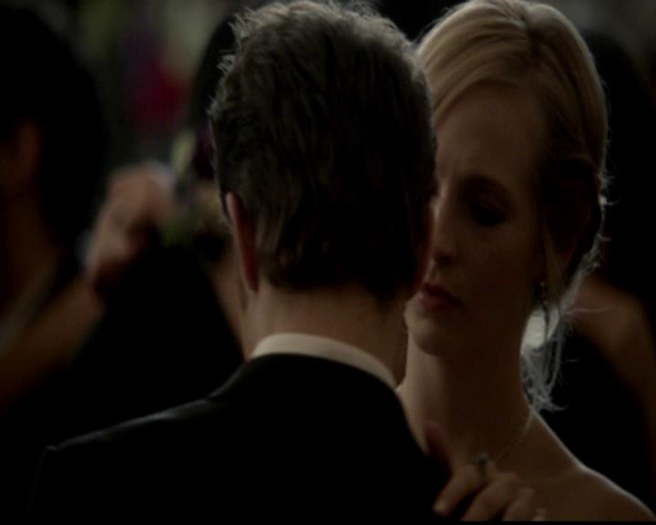 VampireDiariesWorld-dot-org_4x19PicturesOfYou0946.jpg