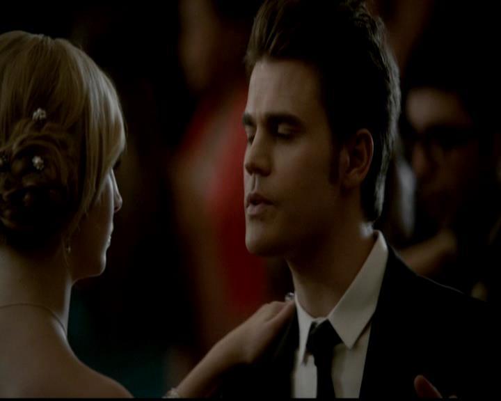 VampireDiariesWorld-dot-org_4x19PicturesOfYou0953.jpg