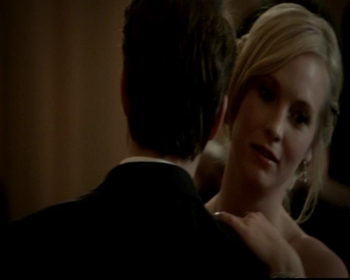 VampireDiariesWorld-dot-org_4x19PicturesOfYou0965.jpg