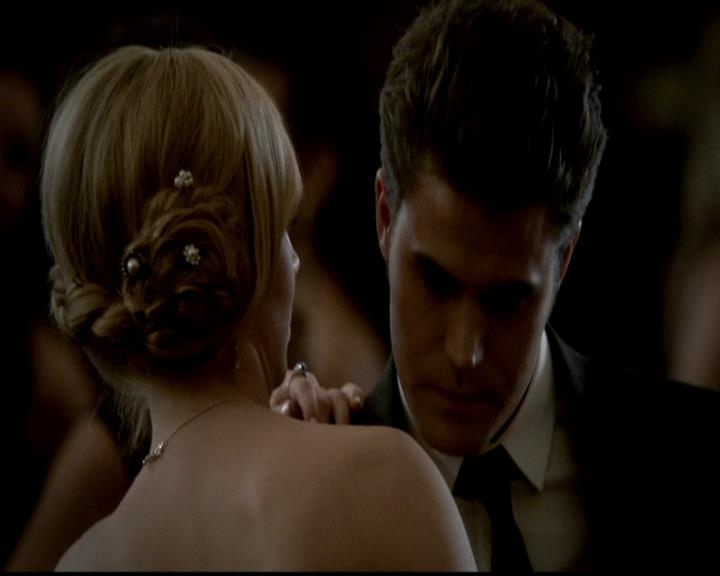 VampireDiariesWorld-dot-org_4x19PicturesOfYou0967.jpg