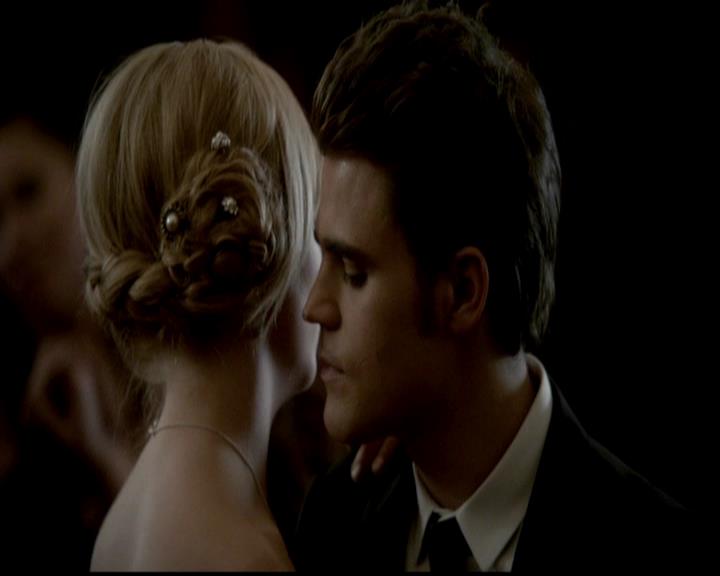 VampireDiariesWorld-dot-org_4x19PicturesOfYou0971.jpg