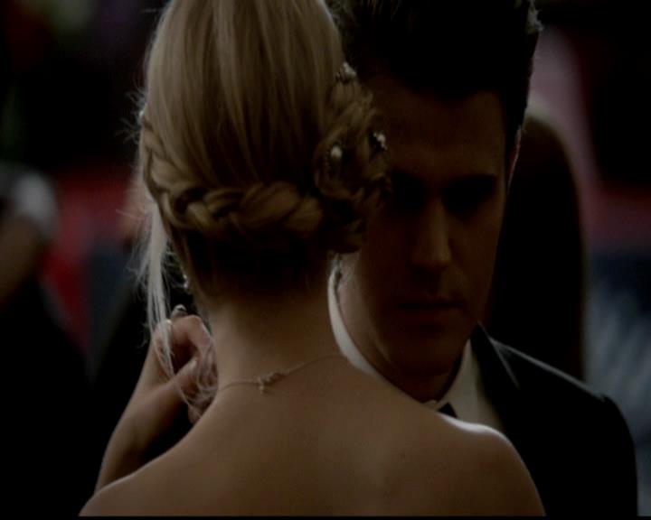 VampireDiariesWorld-dot-org_4x19PicturesOfYou0979.jpg