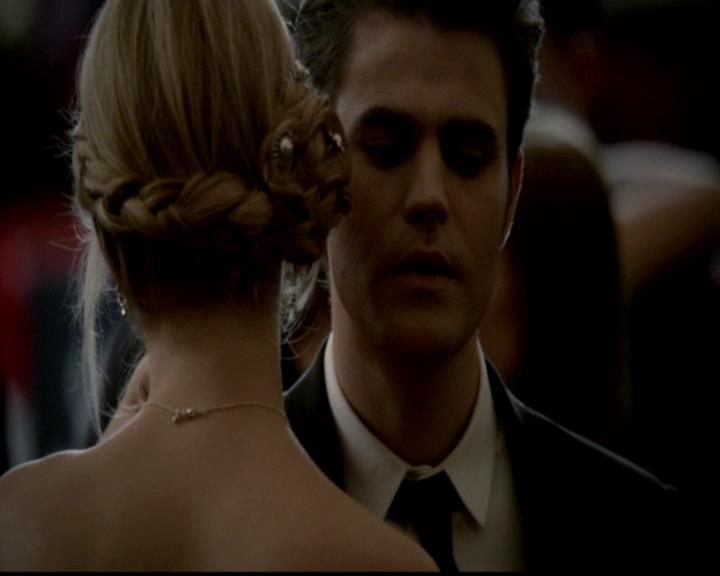 VampireDiariesWorld-dot-org_4x19PicturesOfYou0981.jpg