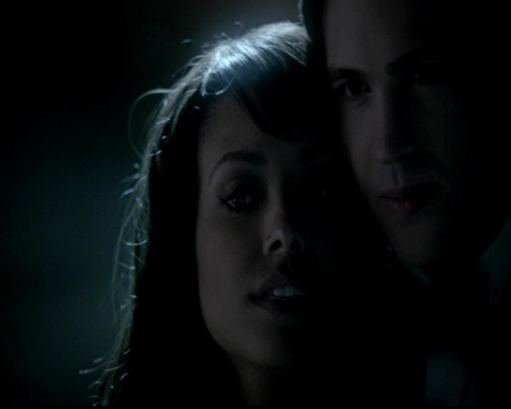 VampireDiariesWorld-dot-org_4x19PicturesOfYou1045.jpg