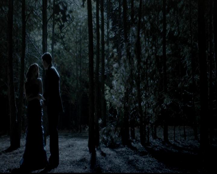 VampireDiariesWorld-dot-org_4x19PicturesOfYou1051.jpg