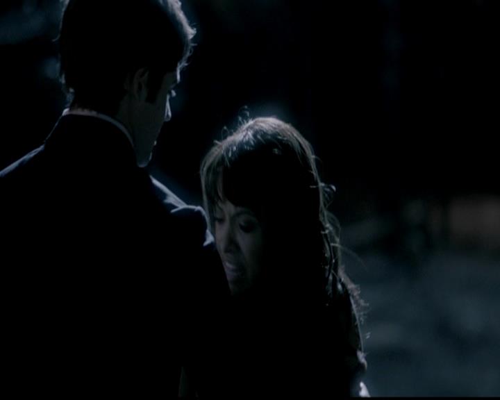 VampireDiariesWorld-dot-org_4x19PicturesOfYou1072.jpg