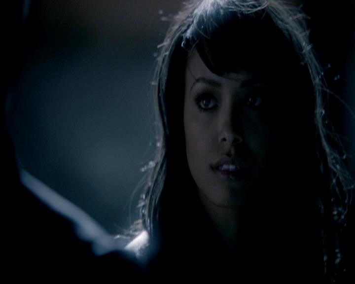 VampireDiariesWorld-dot-org_4x19PicturesOfYou1099.jpg