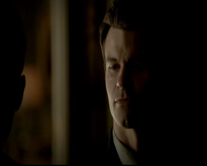 VampireDiariesWorld-dot-org_4x19PicturesOfYou1129.jpg