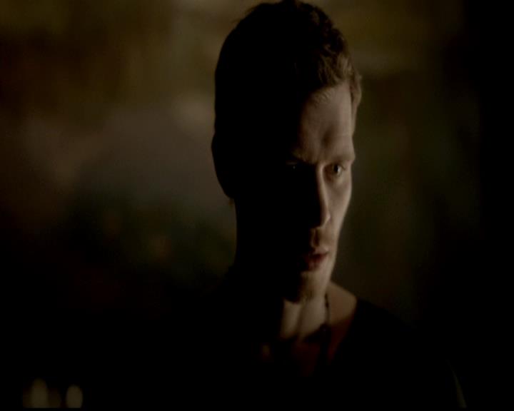 VampireDiariesWorld-dot-org_4x19PicturesOfYou1132.jpg