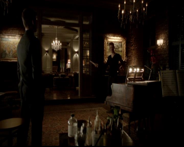 VampireDiariesWorld-dot-org_4x19PicturesOfYou1142.jpg