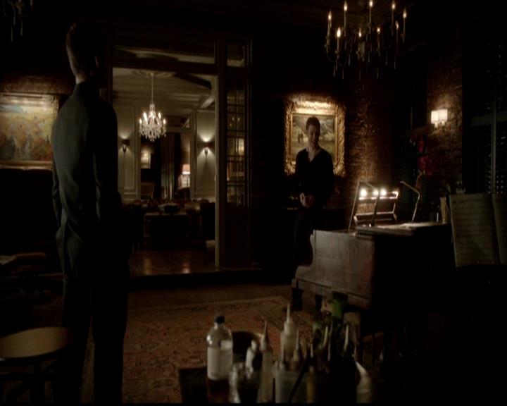 VampireDiariesWorld-dot-org_4x19PicturesOfYou1143.jpg