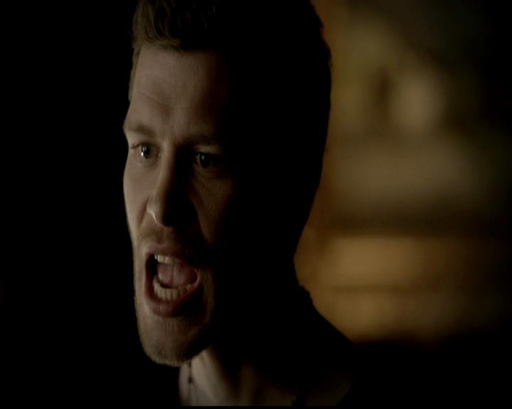 VampireDiariesWorld-dot-org_4x19PicturesOfYou1181.jpg