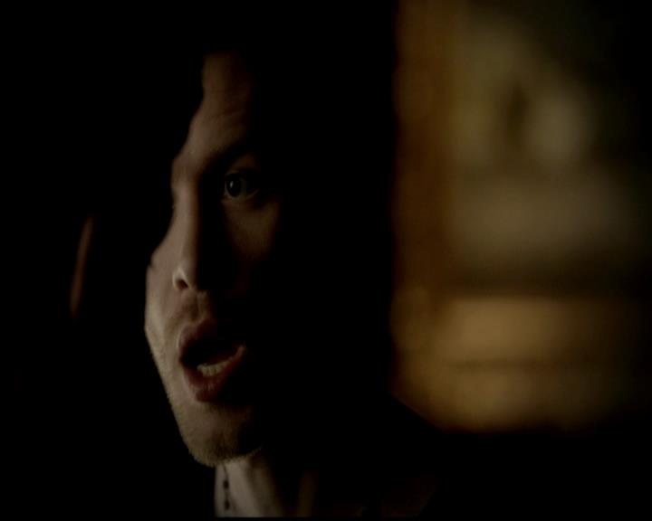 VampireDiariesWorld-dot-org_4x19PicturesOfYou1182.jpg