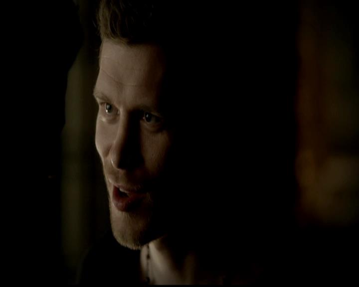 VampireDiariesWorld-dot-org_4x19PicturesOfYou1186.jpg