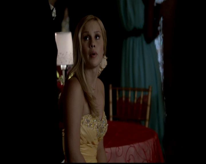 VampireDiariesWorld-dot-org_4x19PicturesOfYou1213.jpg