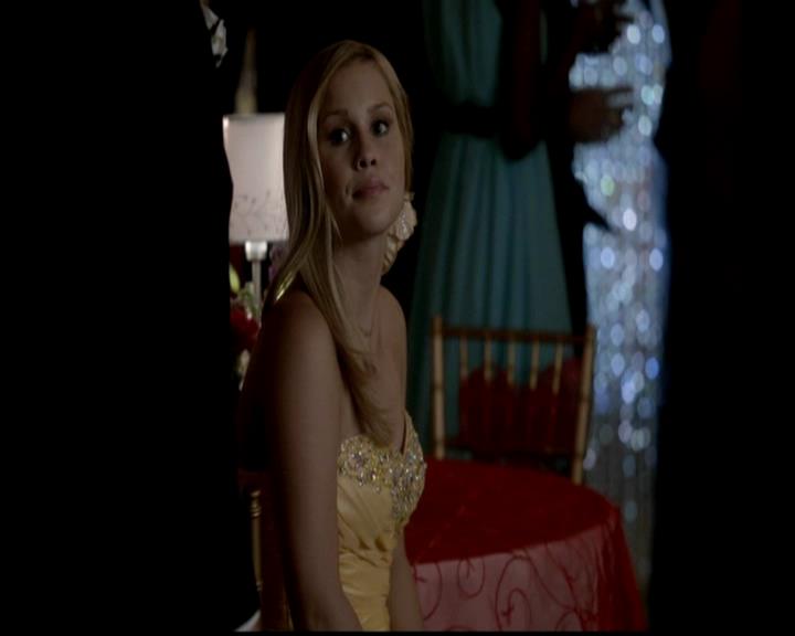 VampireDiariesWorld-dot-org_4x19PicturesOfYou1215.jpg