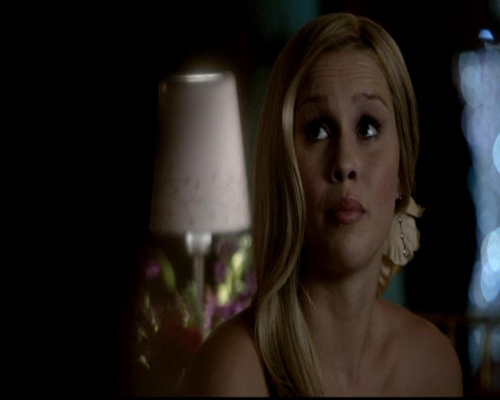 VampireDiariesWorld-dot-org_4x19PicturesOfYou1218.jpg