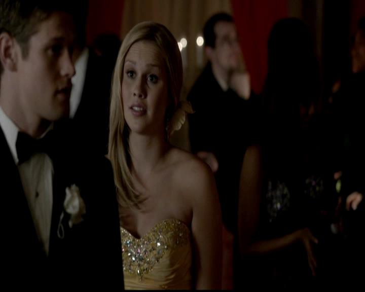 VampireDiariesWorld-dot-org_4x19PicturesOfYou1229.jpg