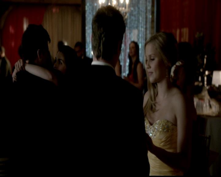 VampireDiariesWorld-dot-org_4x19PicturesOfYou1236.jpg