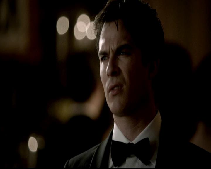 VampireDiariesWorld-dot-org_4x19PicturesOfYou1281.jpg