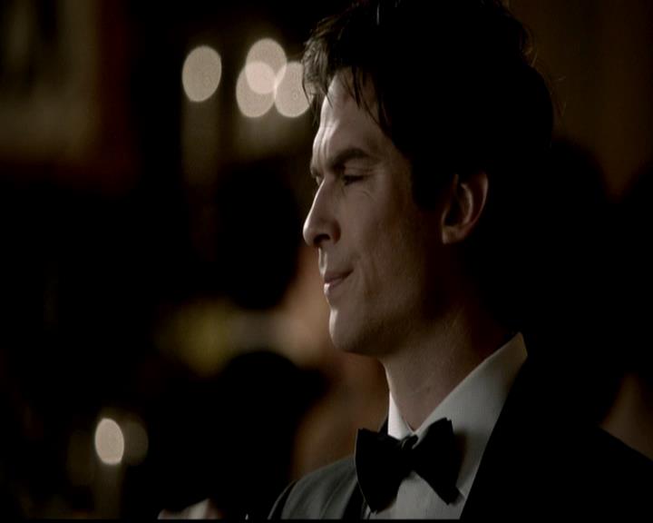 VampireDiariesWorld-dot-org_4x19PicturesOfYou1282.jpg