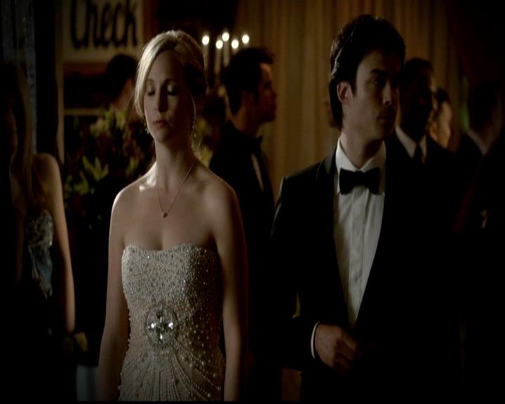 VampireDiariesWorld-dot-org_4x19PicturesOfYou1288.jpg