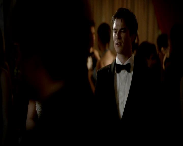 VampireDiariesWorld-dot-org_4x19PicturesOfYou1307.jpg